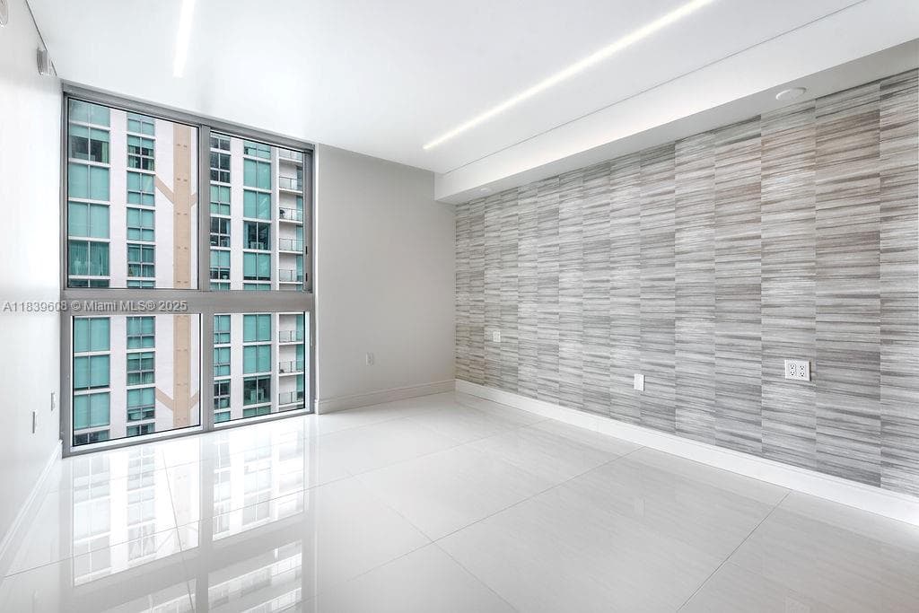 300 Sunny Isles Blvd 4-1808 photo 16