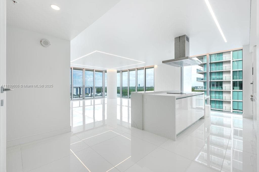 300 Sunny Isles Blvd 4-1808 photo 5