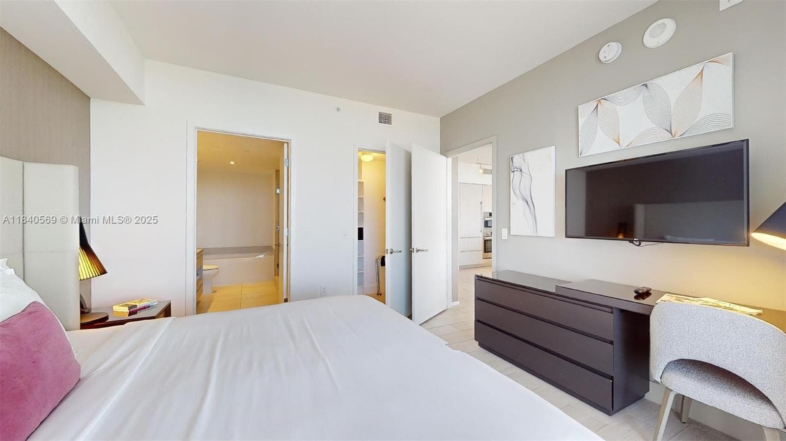 4010 S Ocean Dr T3802 photo 14