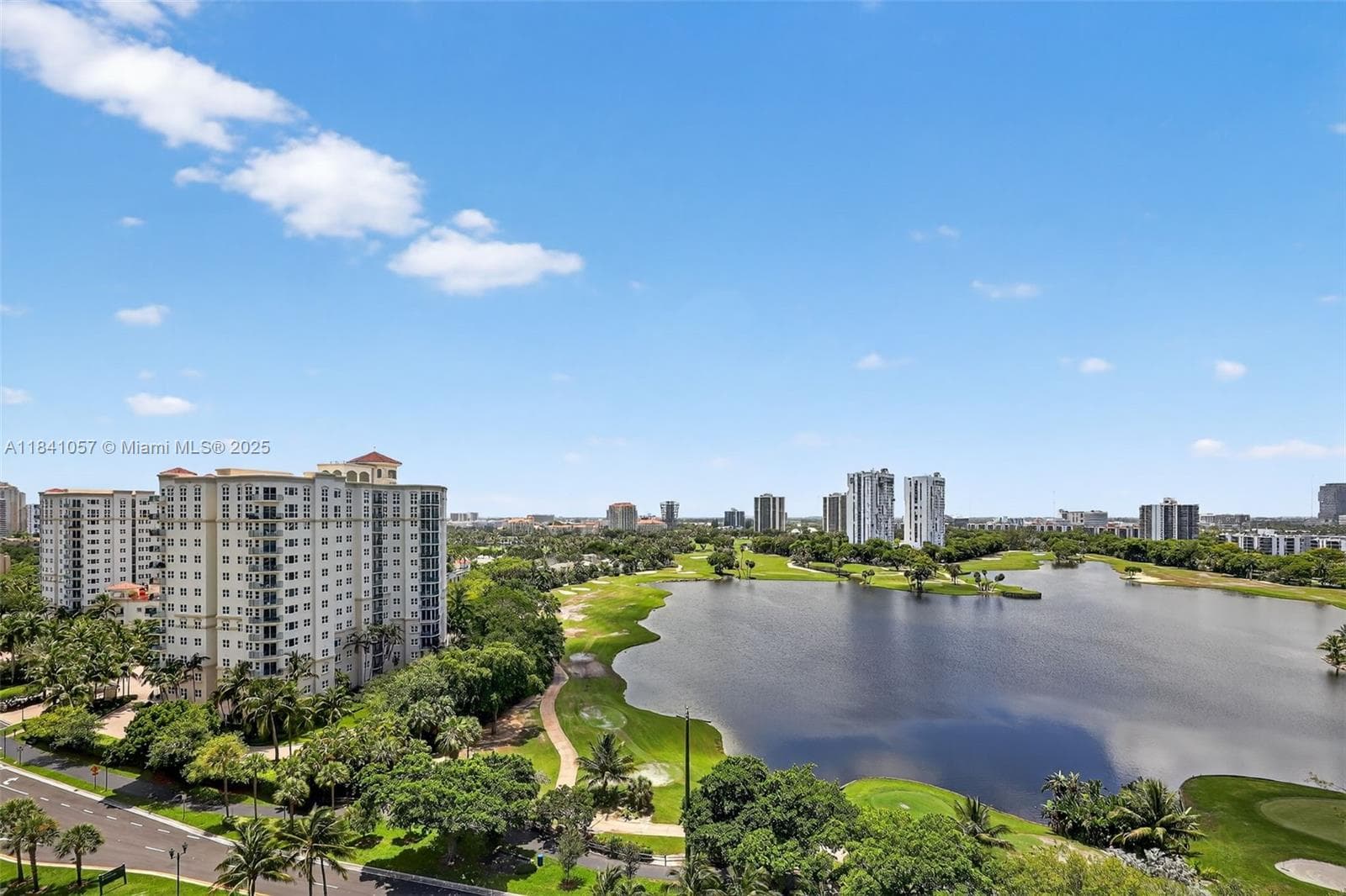 20185 E Country Club Dr 1406/1405 photo 5