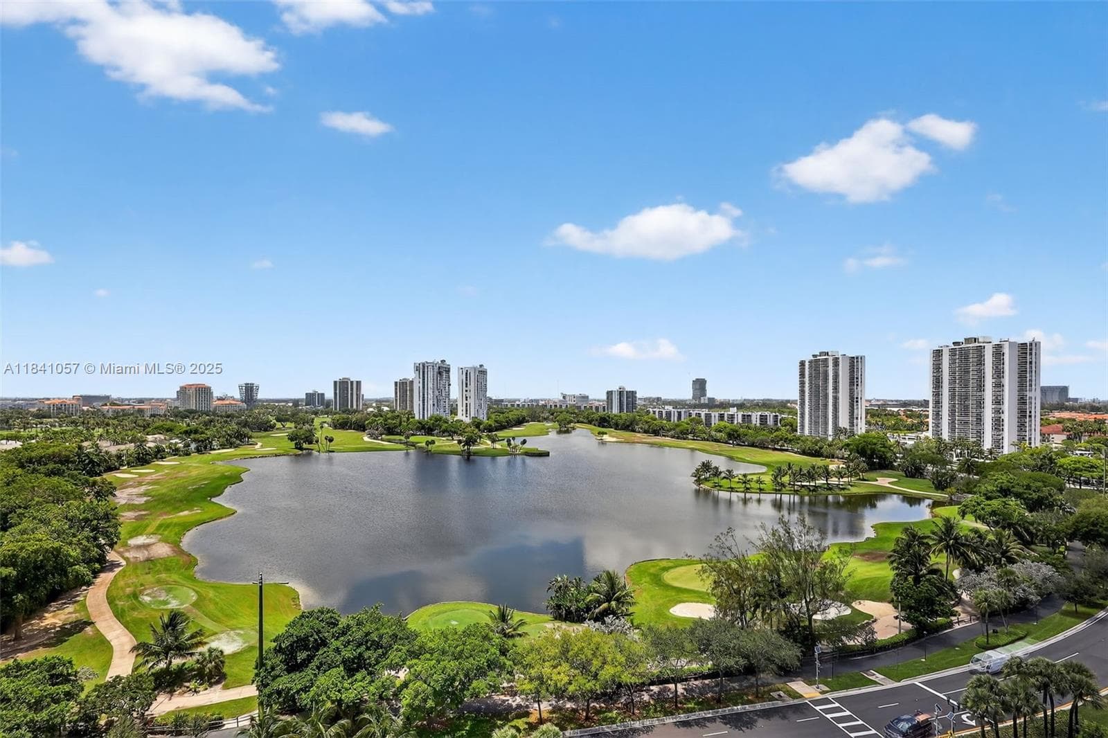 20185 E Country Club Dr 1406/1405 photo 25