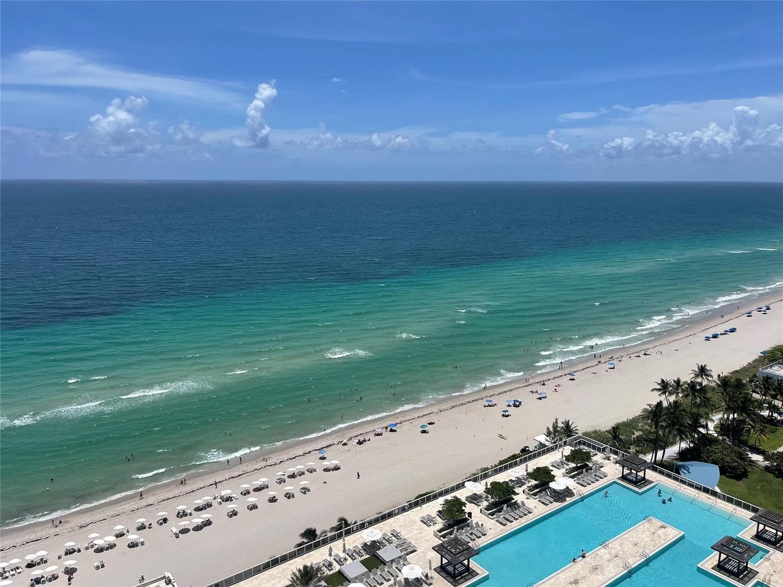 1830 S Ocean Drive 2406 photo 4