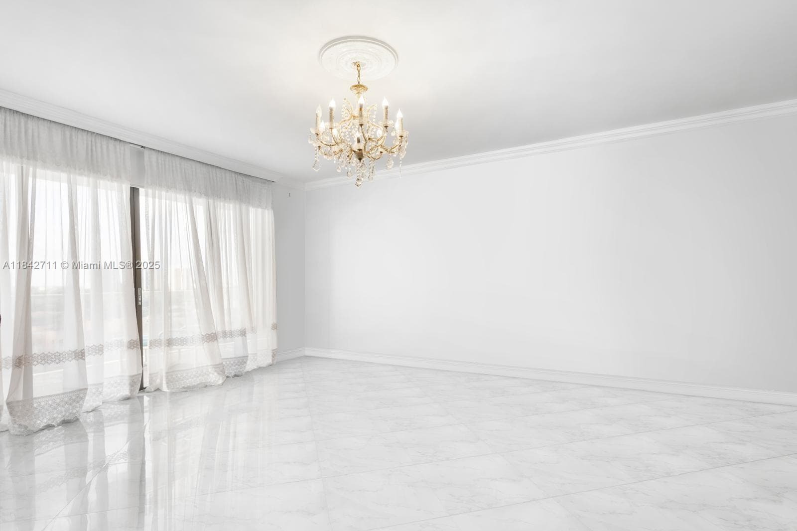 19500 Turnberry Way 9D photo 20
