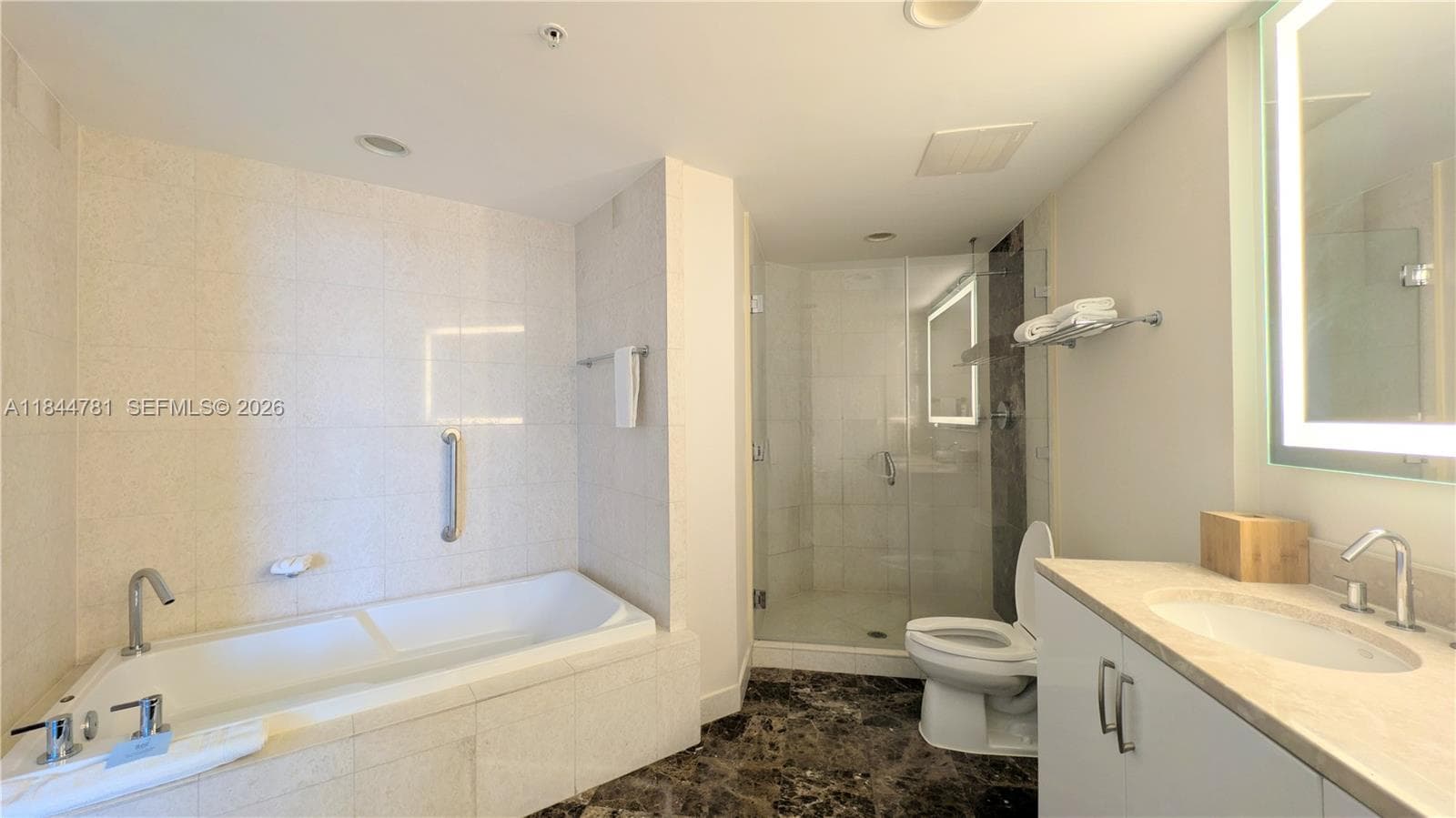 505 N Fort Lauderdale Beach Blvd 2501 photo 17