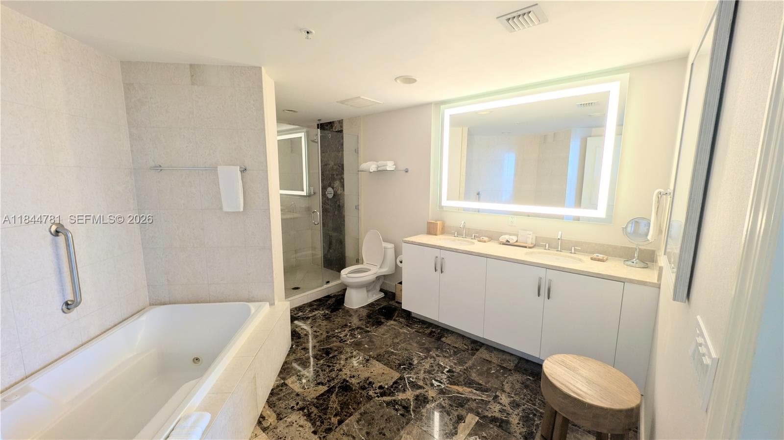 505 N Fort Lauderdale Beach Blvd 2501 photo 18