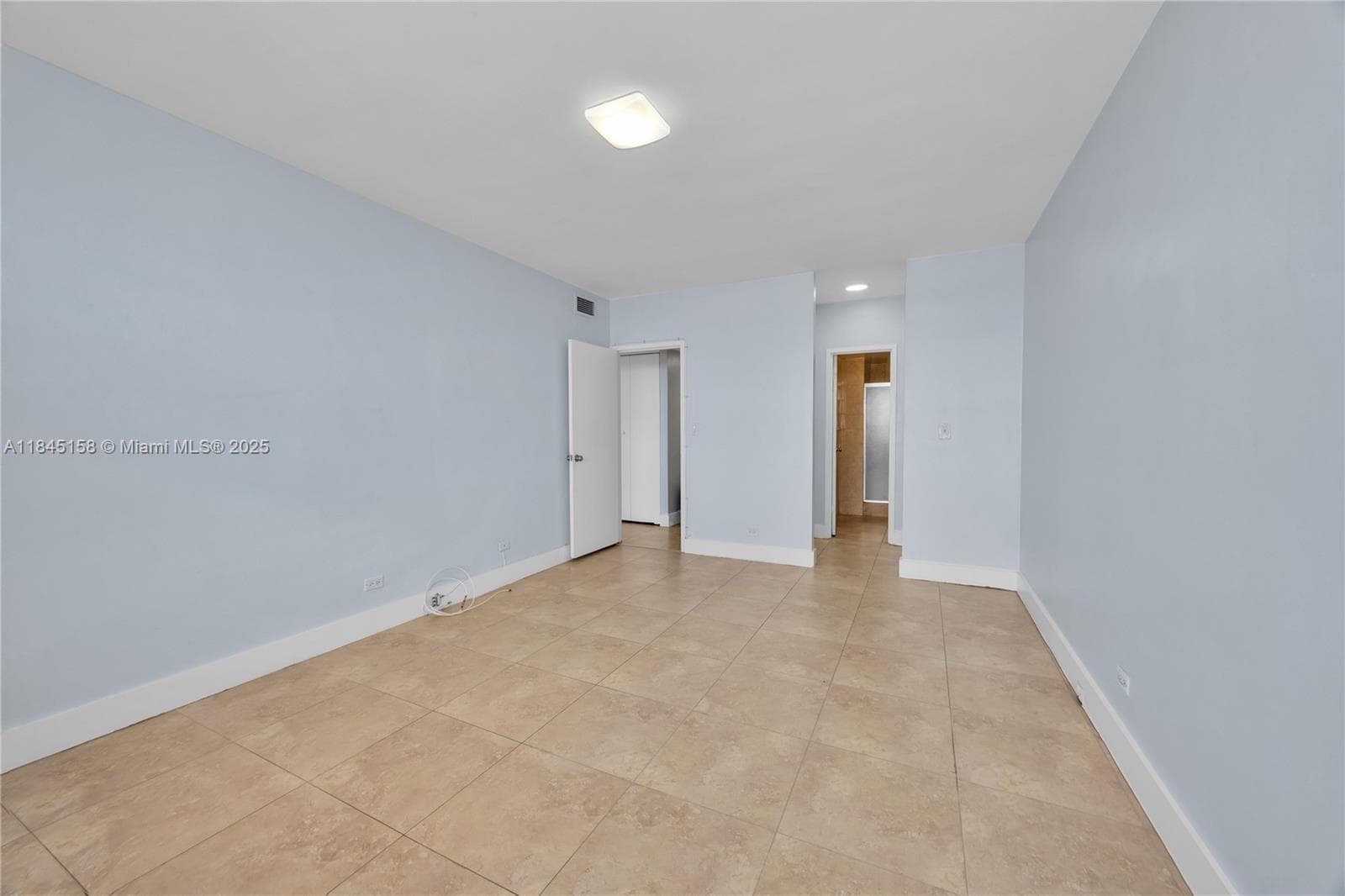 7441 Wayne Ave 15E photo 25