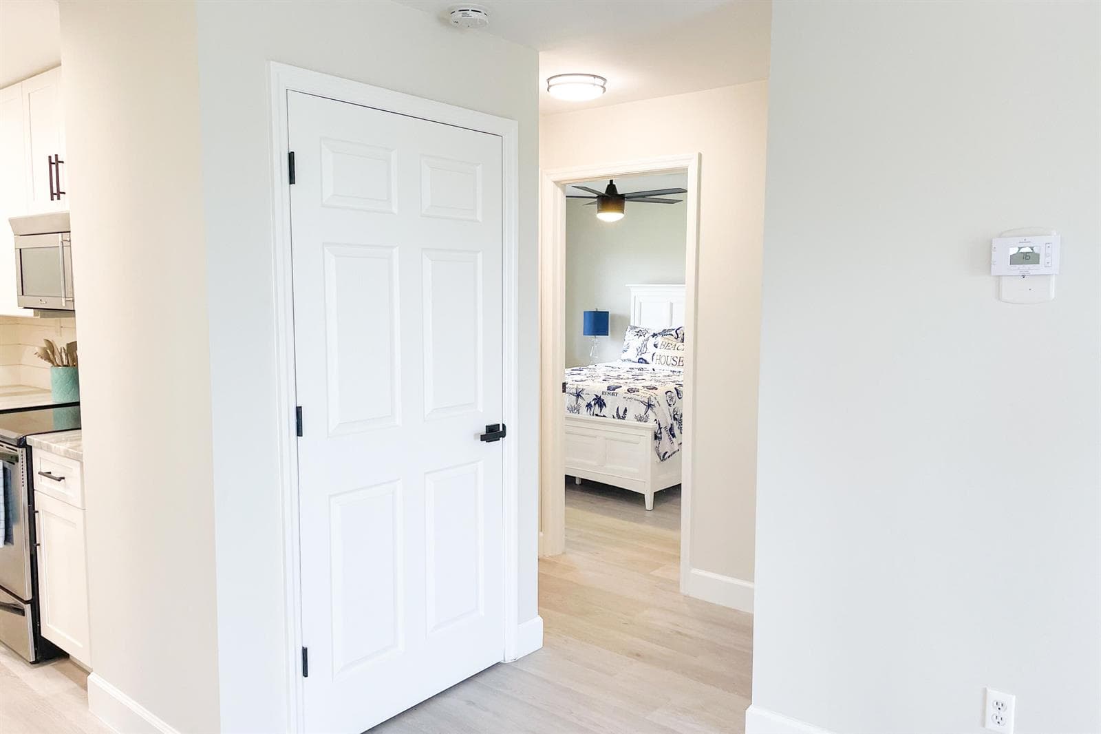 1550 S Ocean Drive 19 photo 3