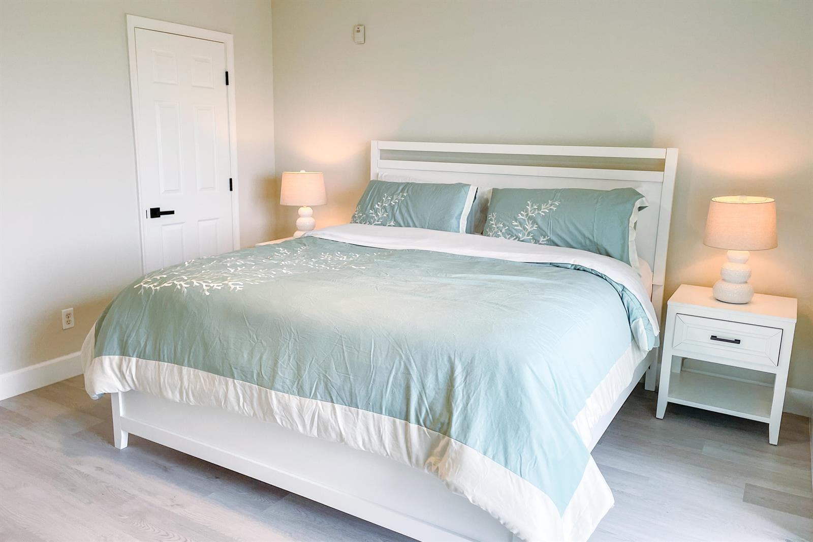 1550 S Ocean Drive 19 photo 10