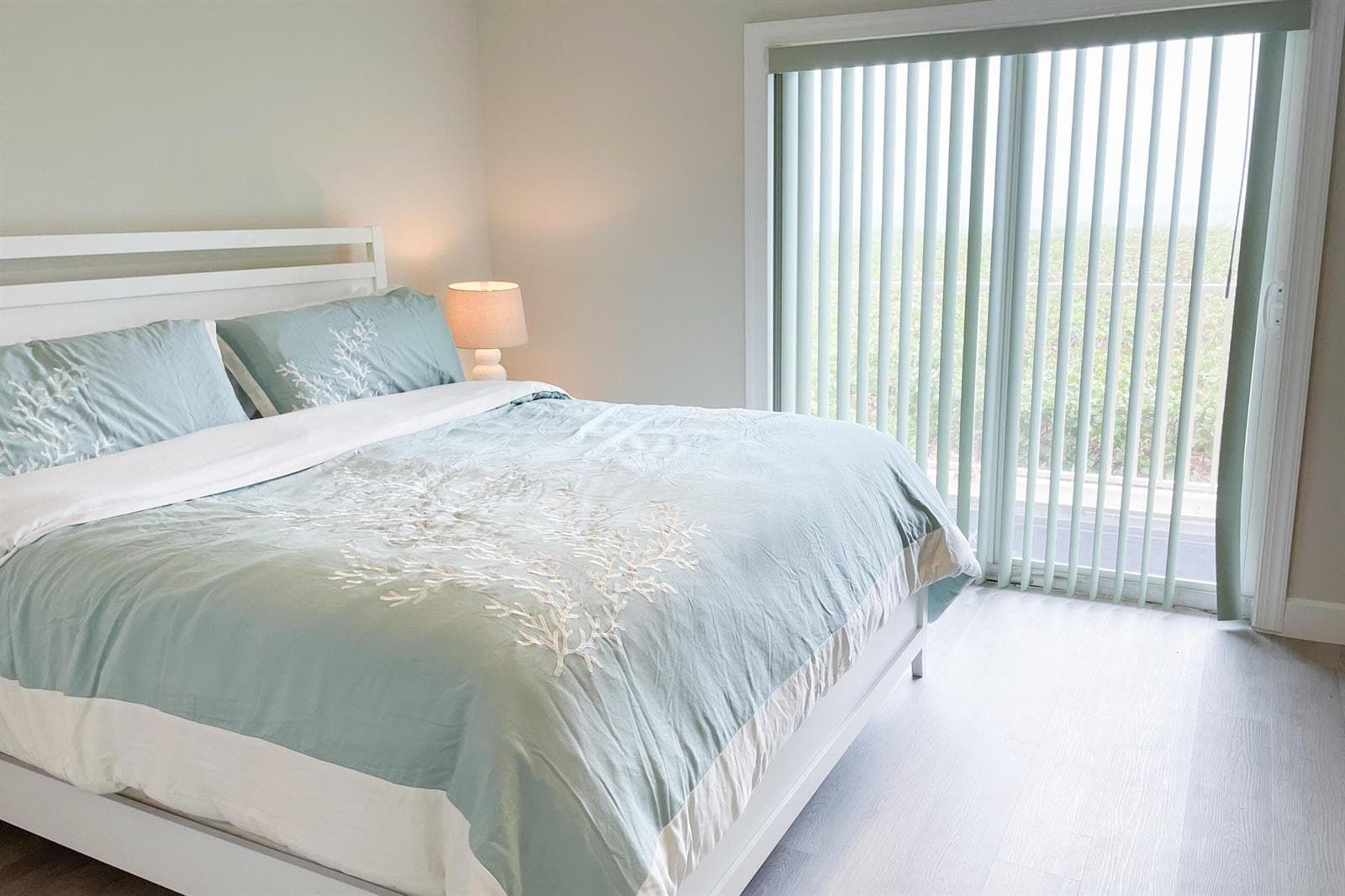 1550 S Ocean Drive 19 photo 11