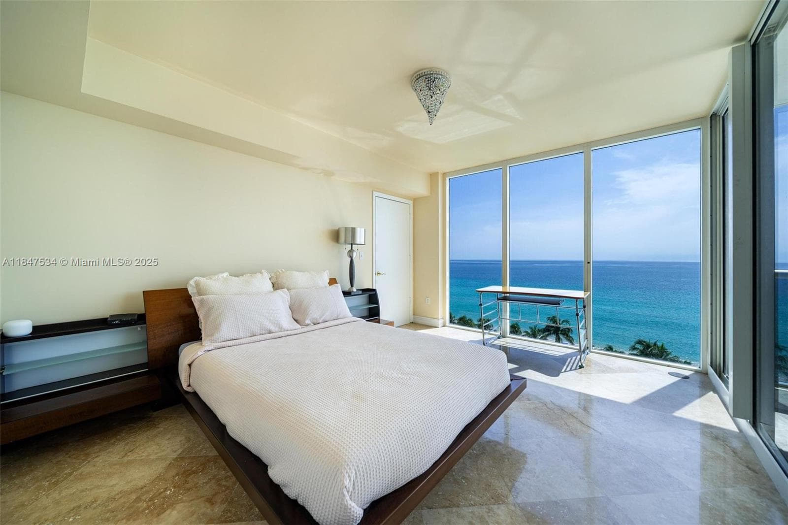 19111 Collins Ave 704 photo 12