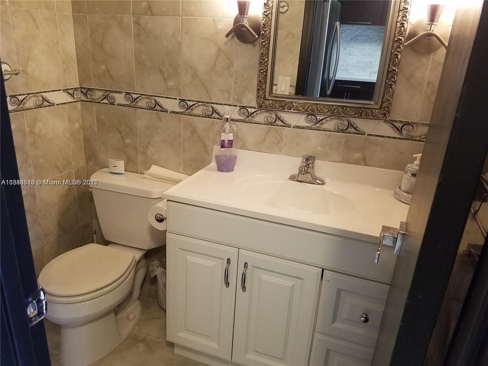 2025 NE 164th St 914 photo 5