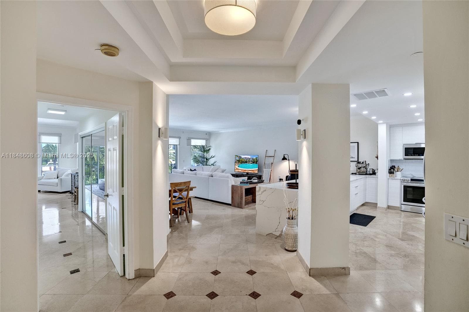 3700 Island Blvd C206 photo 9