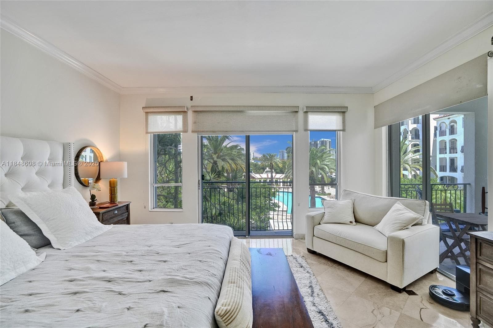 3700 Island Blvd C206 photo 24