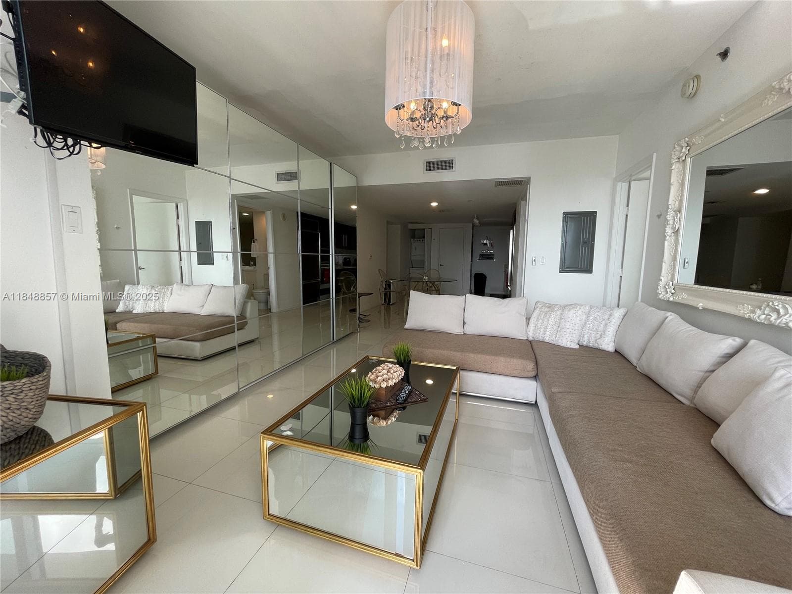 485 Brickell Ave 3711 photo 9