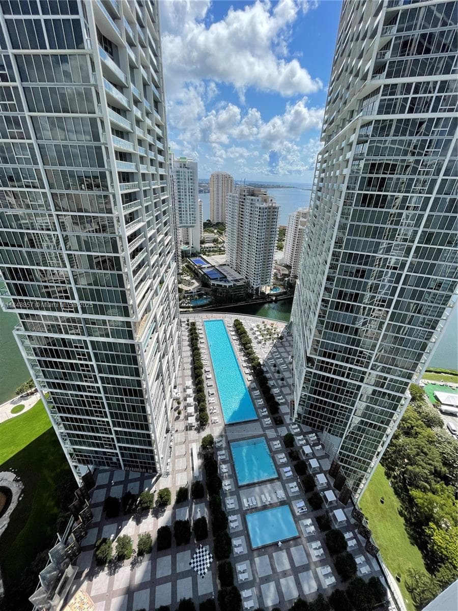 485 Brickell Ave 3711 photo 18