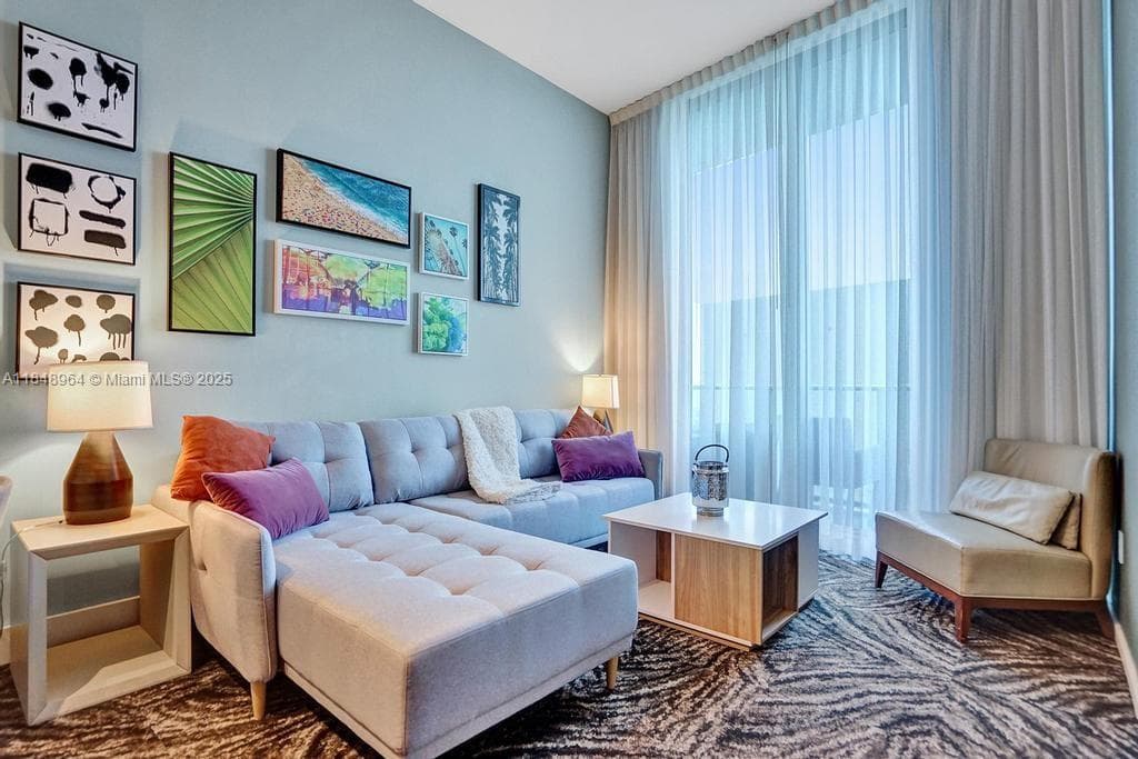 4111 S Ocean Drive 304 photo 3