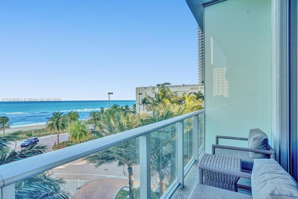 4111 S Ocean Drive 304 photo 11