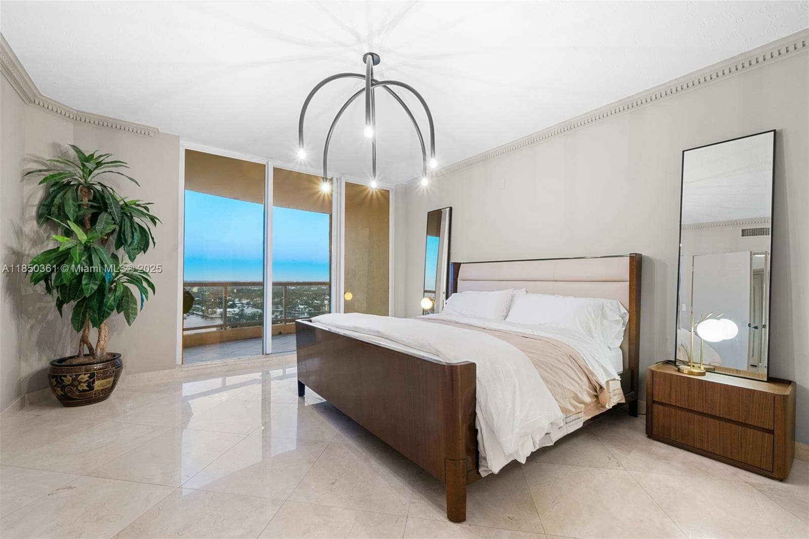 2100 N Ocean Blvd 18D photo 21