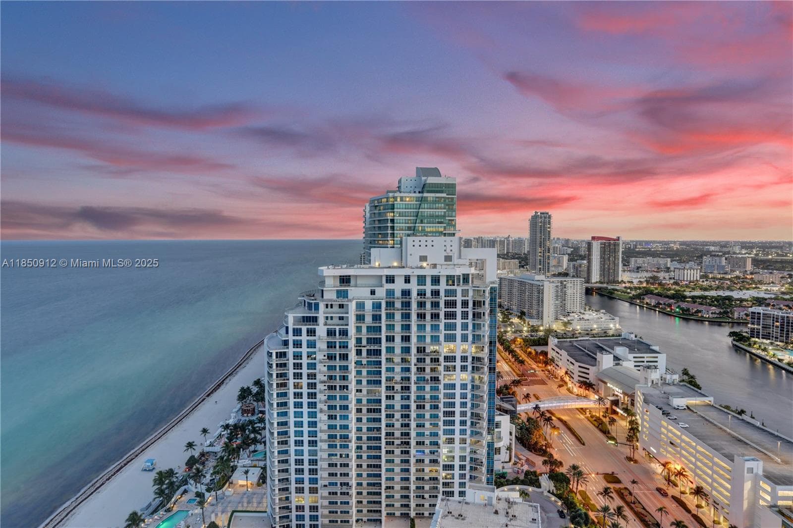 3101 S Ocean Dr 3506 photo 2