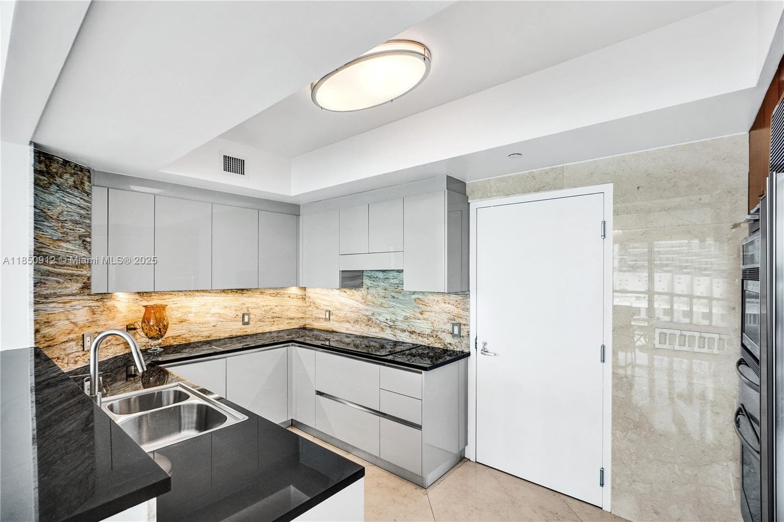 3101 S Ocean Dr 3506 photo 10
