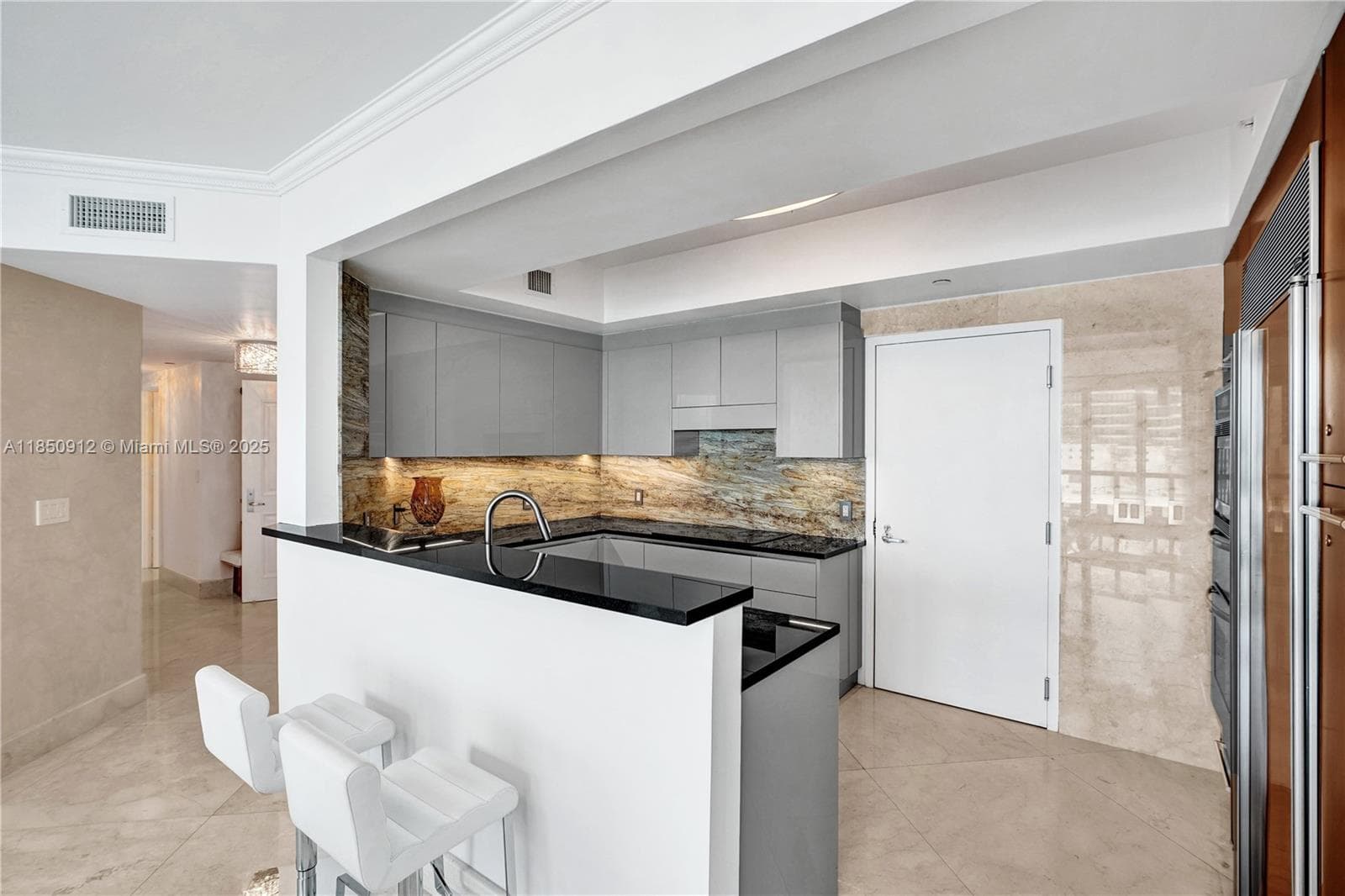 3101 S Ocean Dr 3506 photo 11