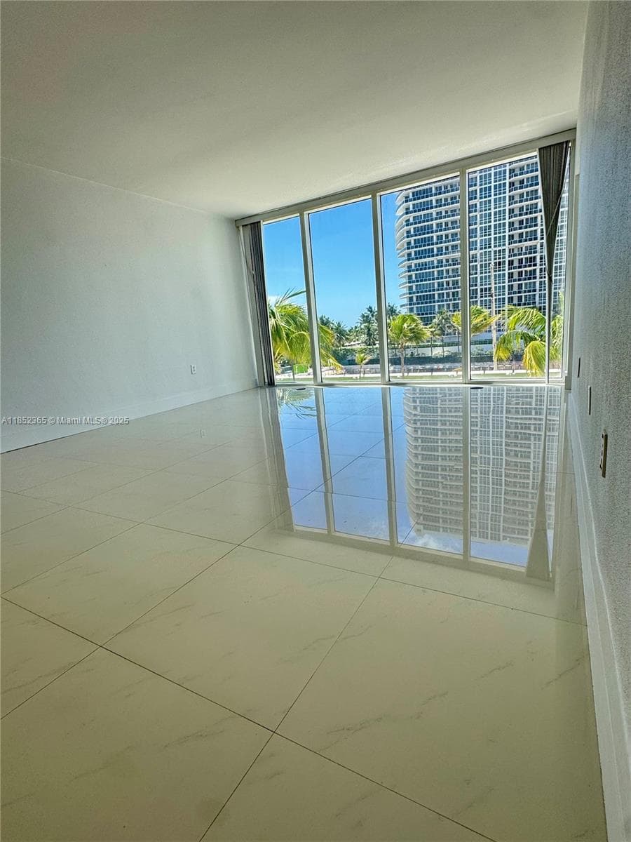 10275 Collins Ave 316 photo 13
