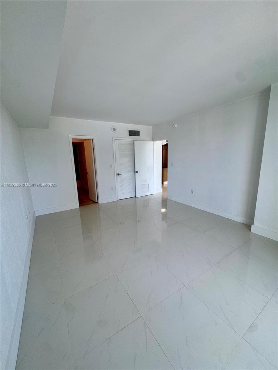 10275 Collins Ave 316 photo 15