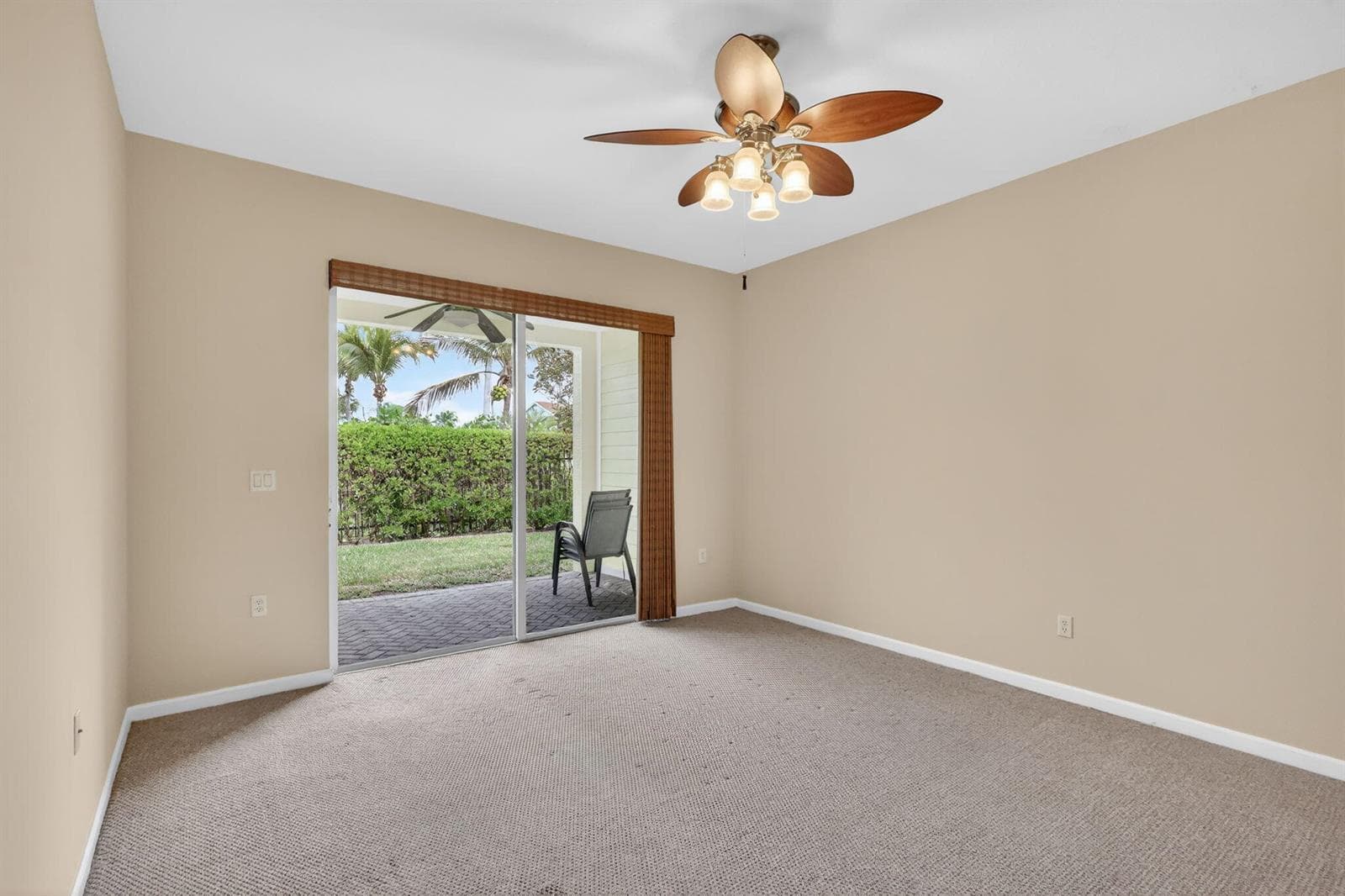 906 Mariner Bay Boulevard photo 13