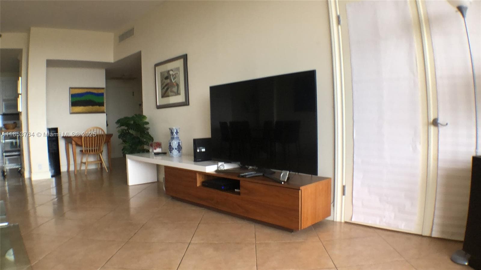151 Crandon Blvd 833 photo 8