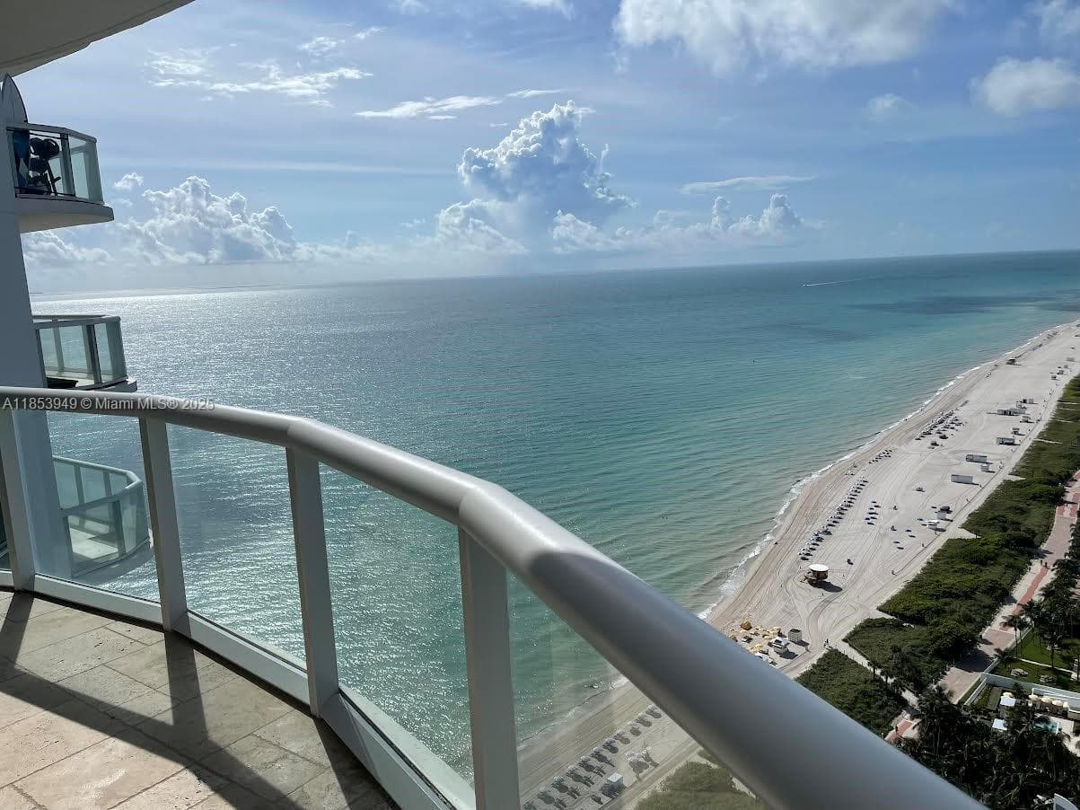 6365 Collins Ave 3404 photo 25