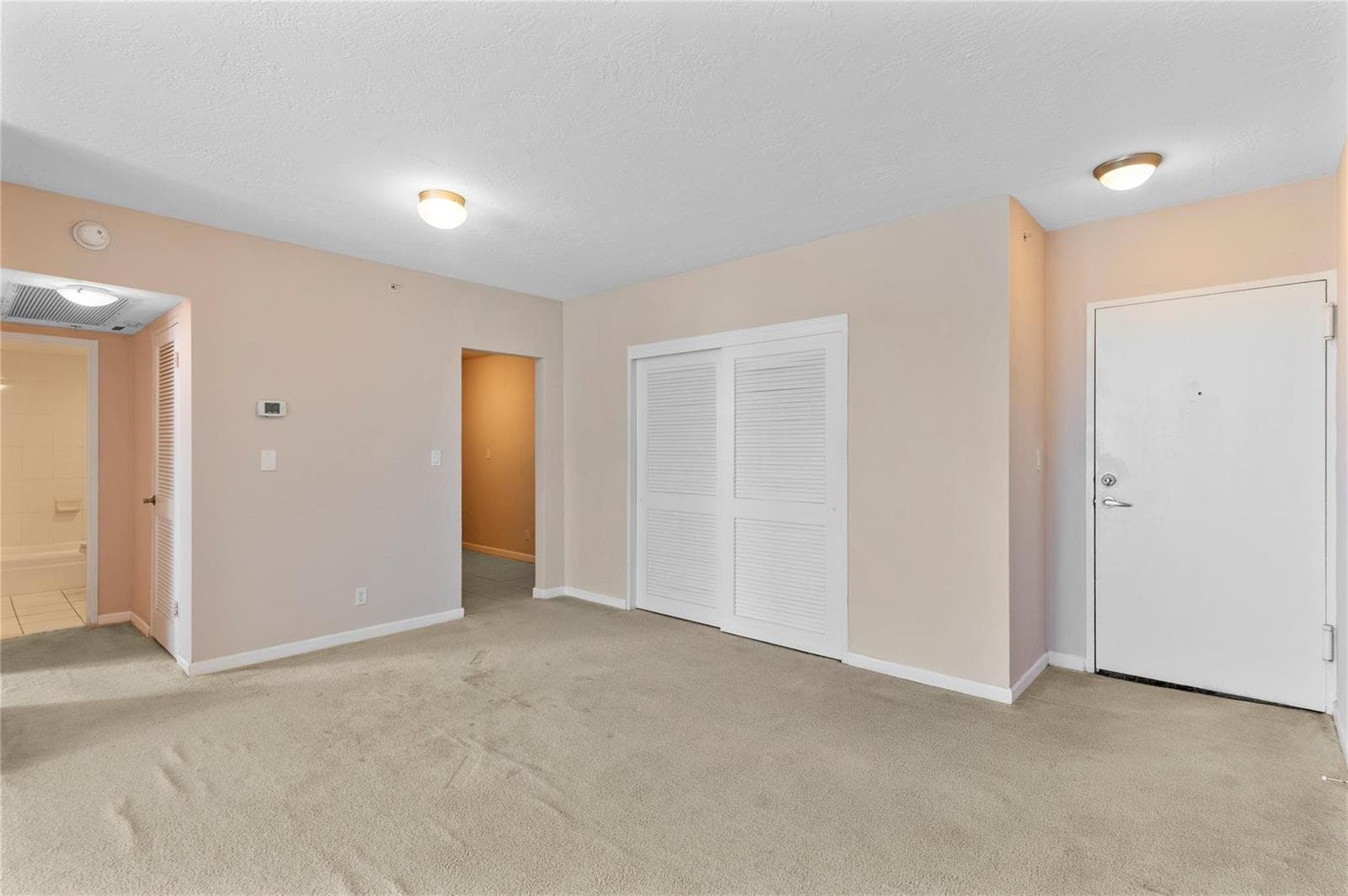 3001 S Ocean Drive 333 photo 22