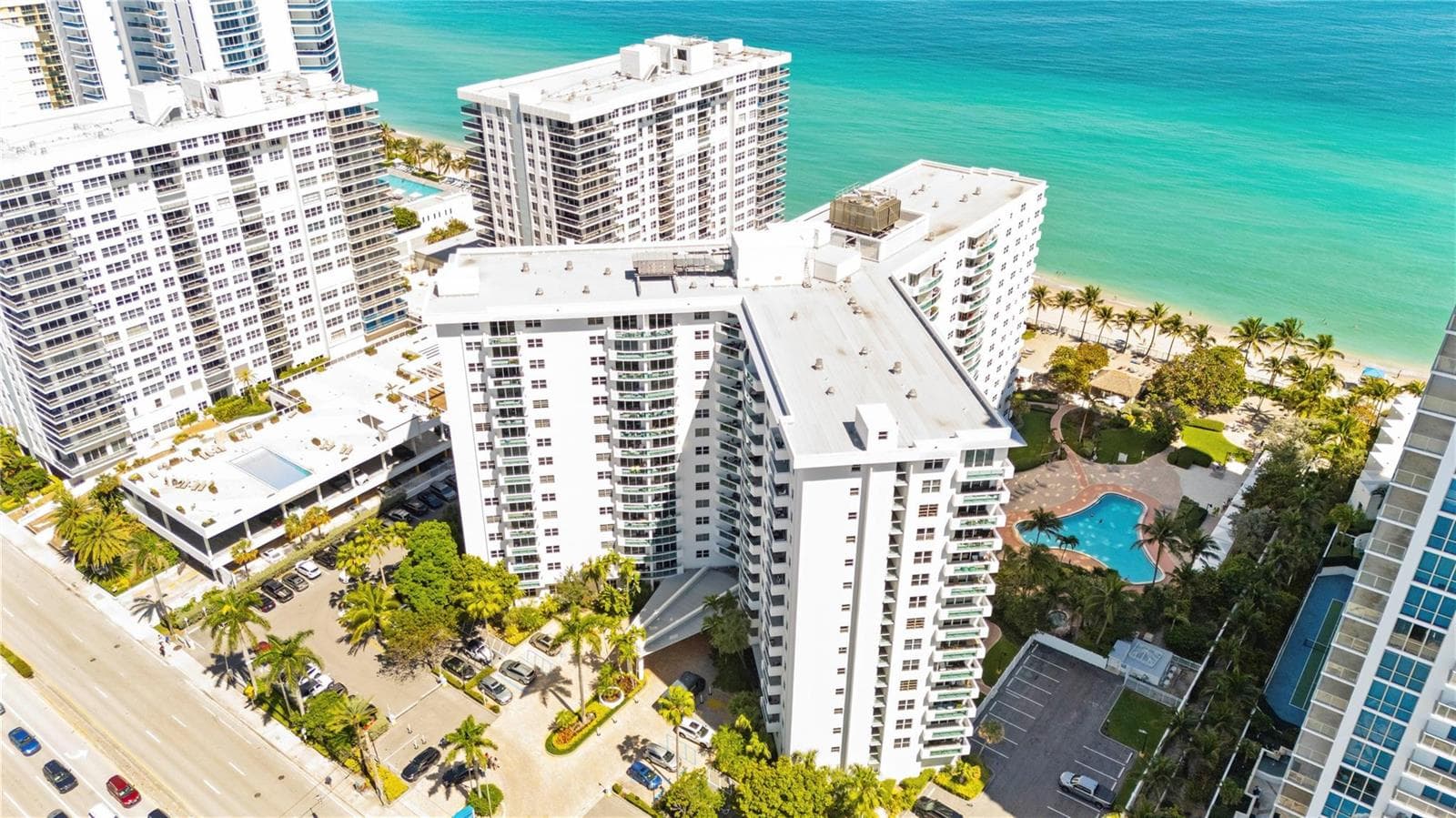 3001 S Ocean Drive 333 photo 5