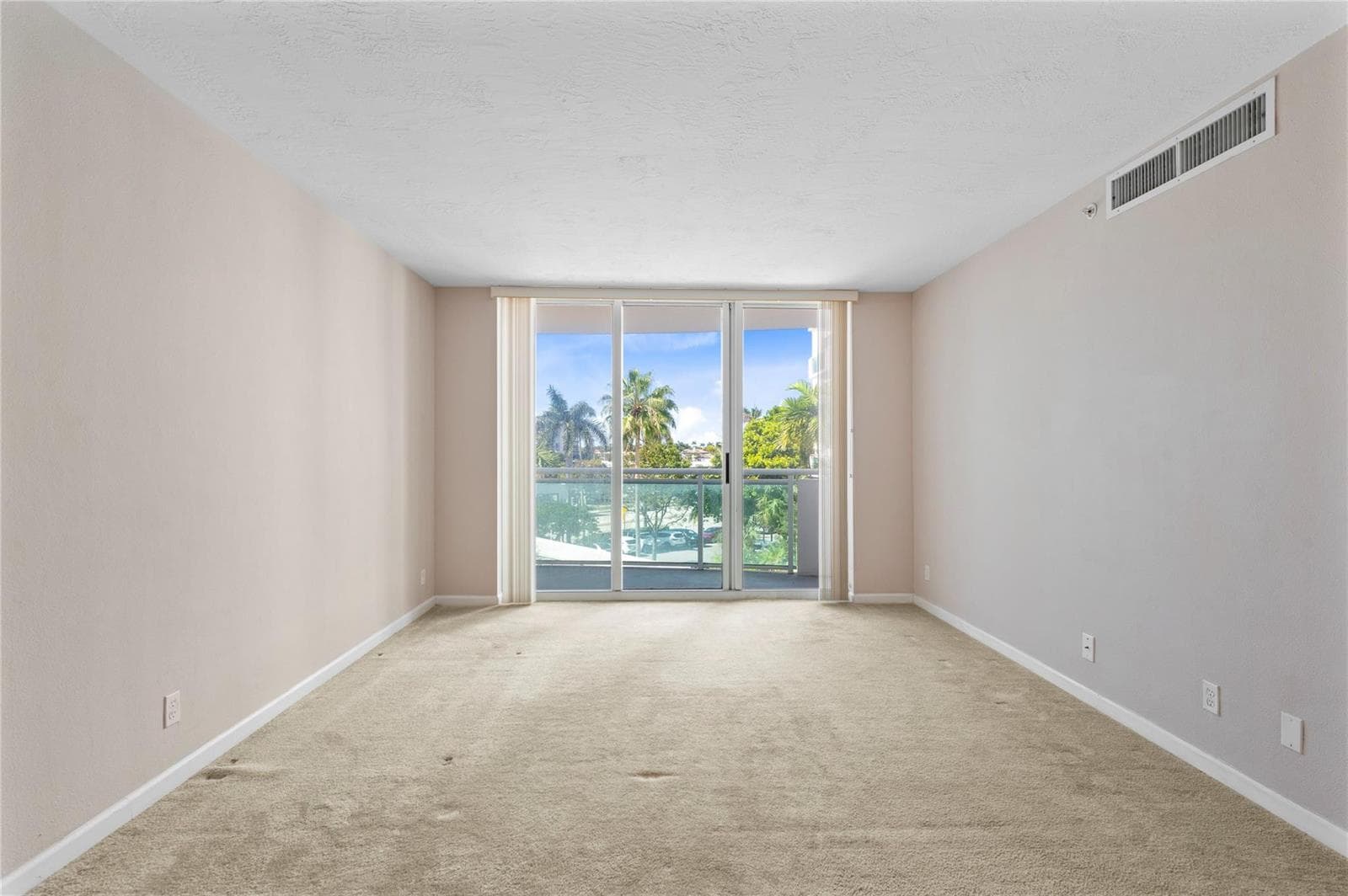 3001 S Ocean Drive 333 photo 20