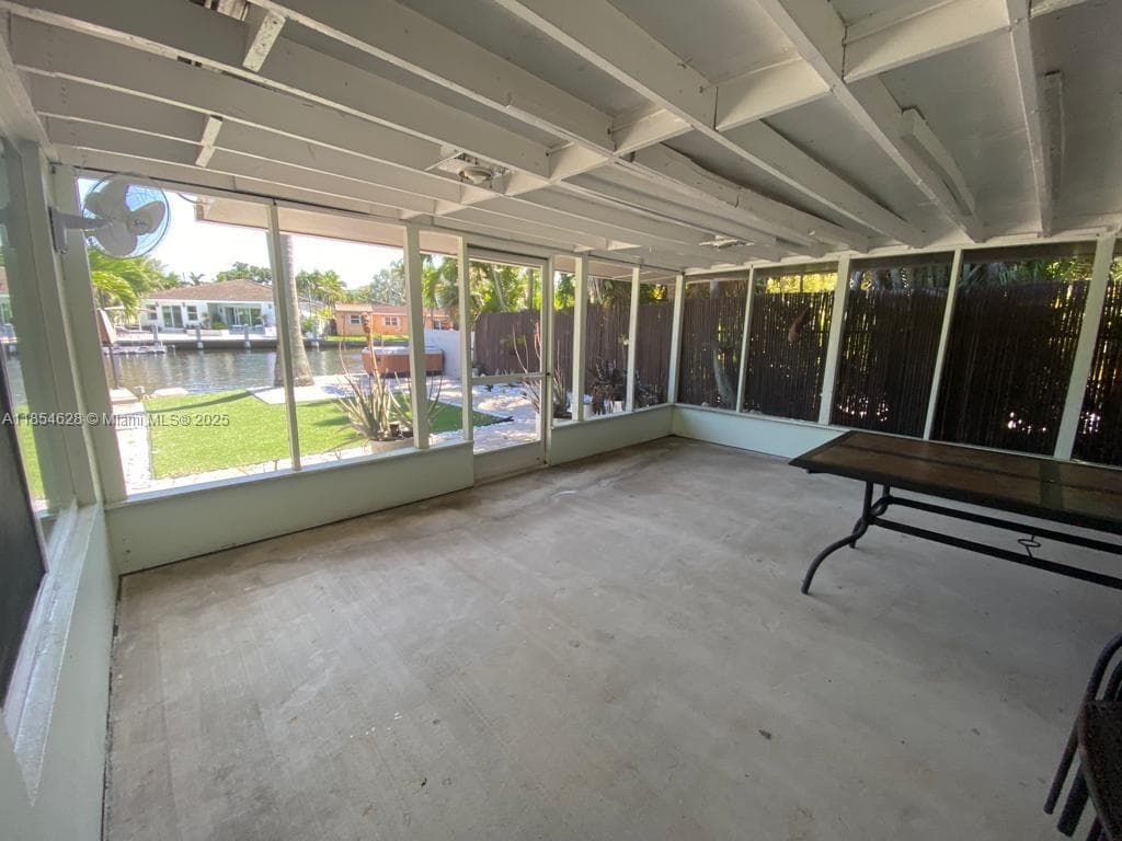 1350 NE 30th St 0 photo 20