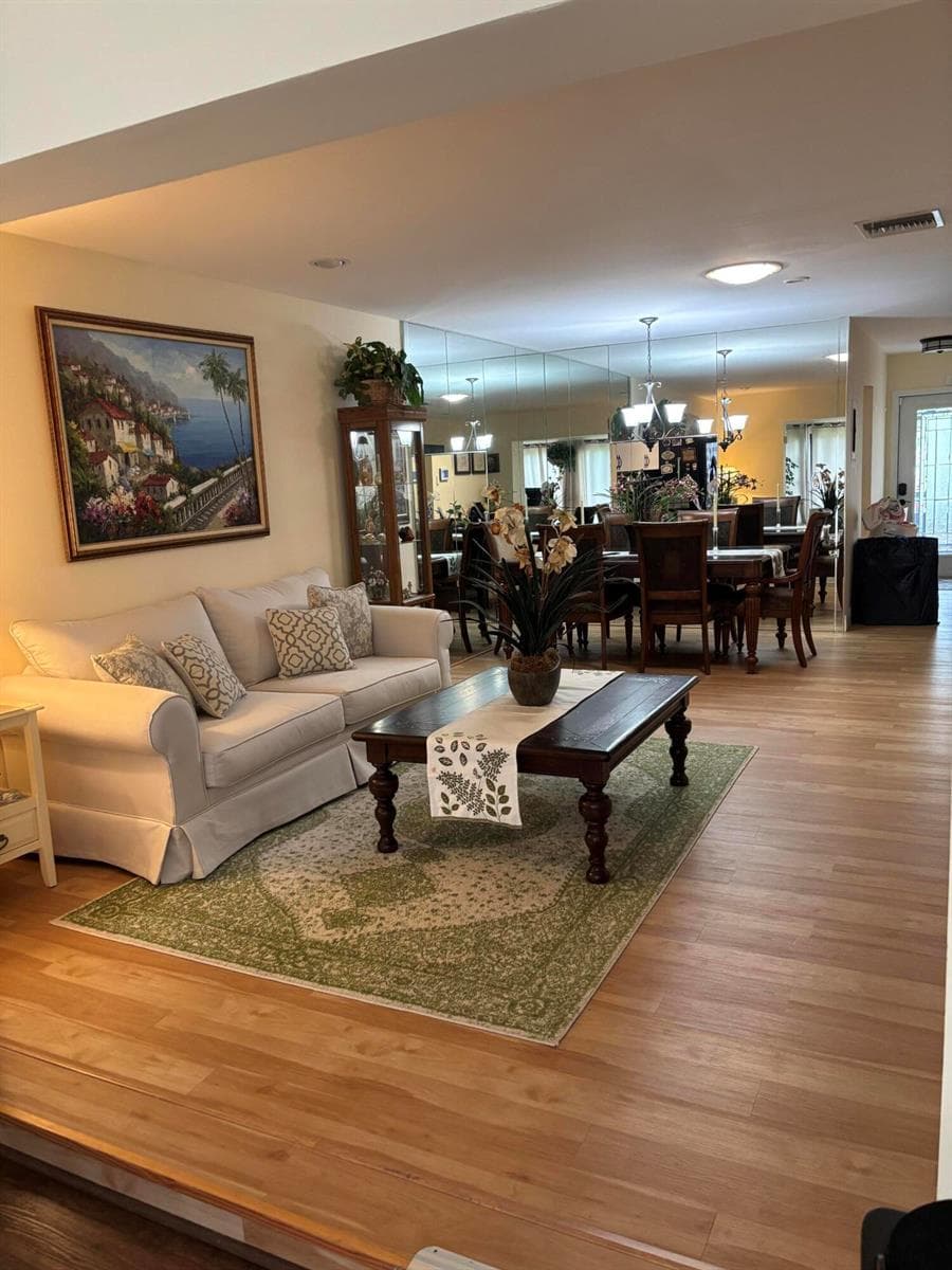 143 Lake Susan Drive photo 8