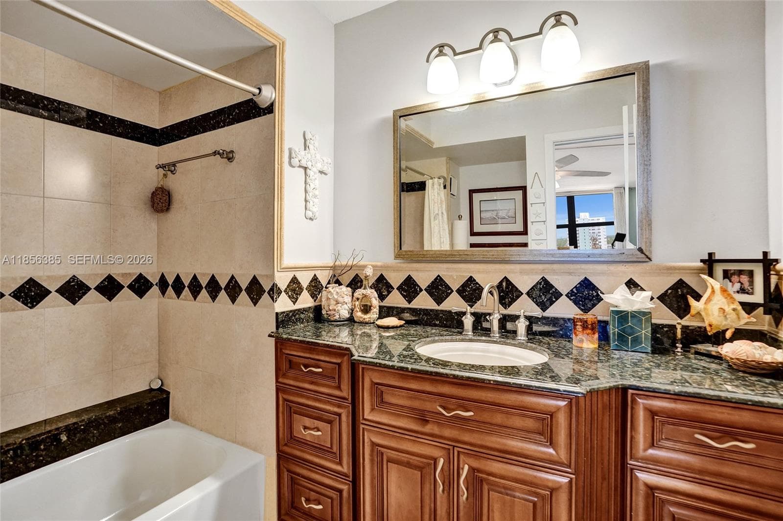 1500 N Ocean Blvd 801 photo 24