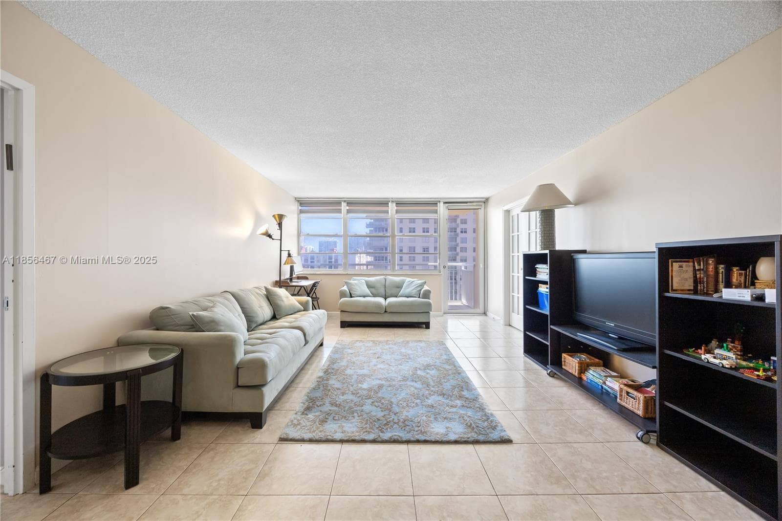 251 174th St 812 photo 1