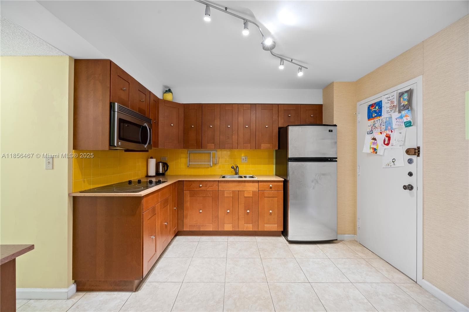 251 174th St 812 photo 8