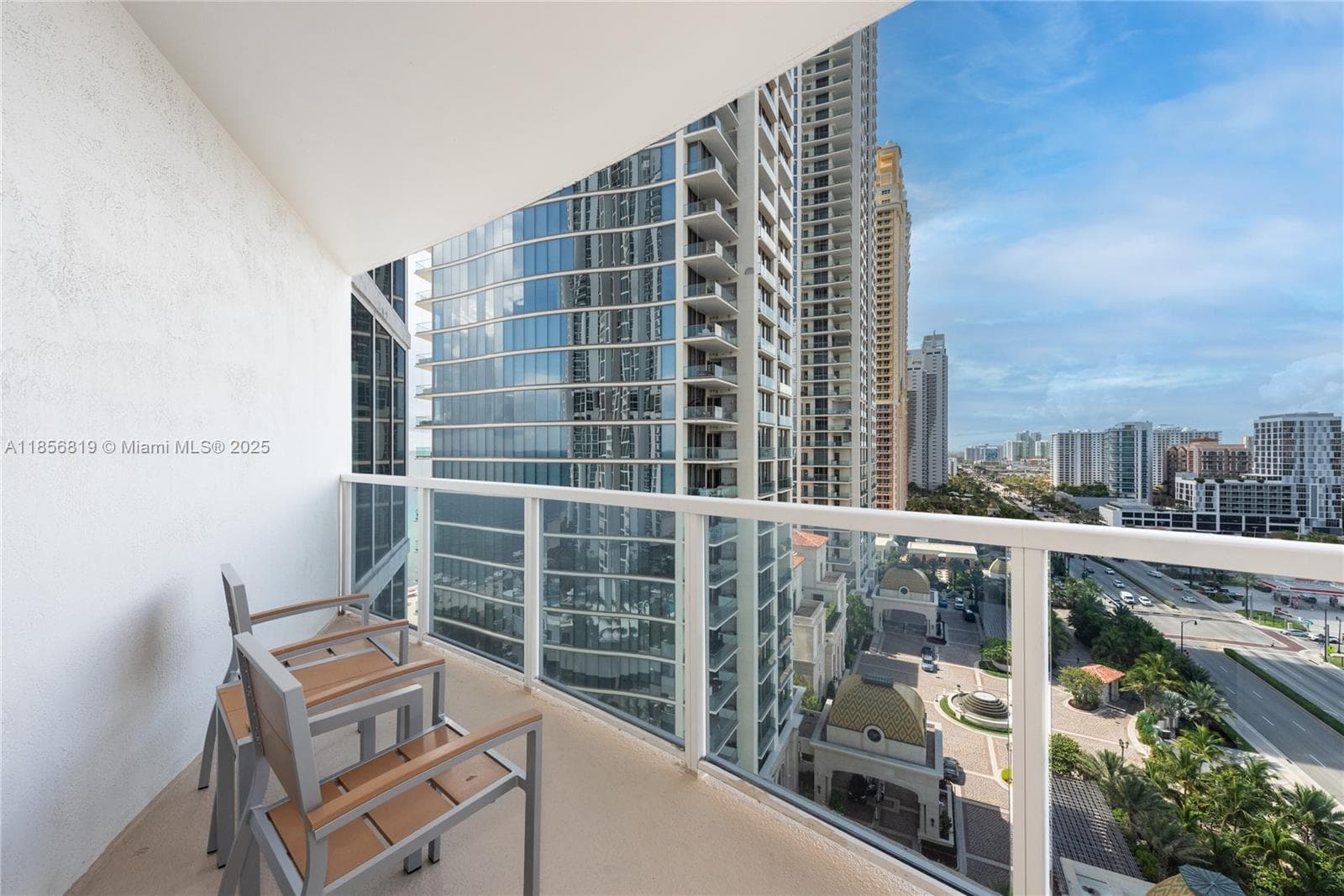 18001 Collins Ave 1214- 1215 photo 16