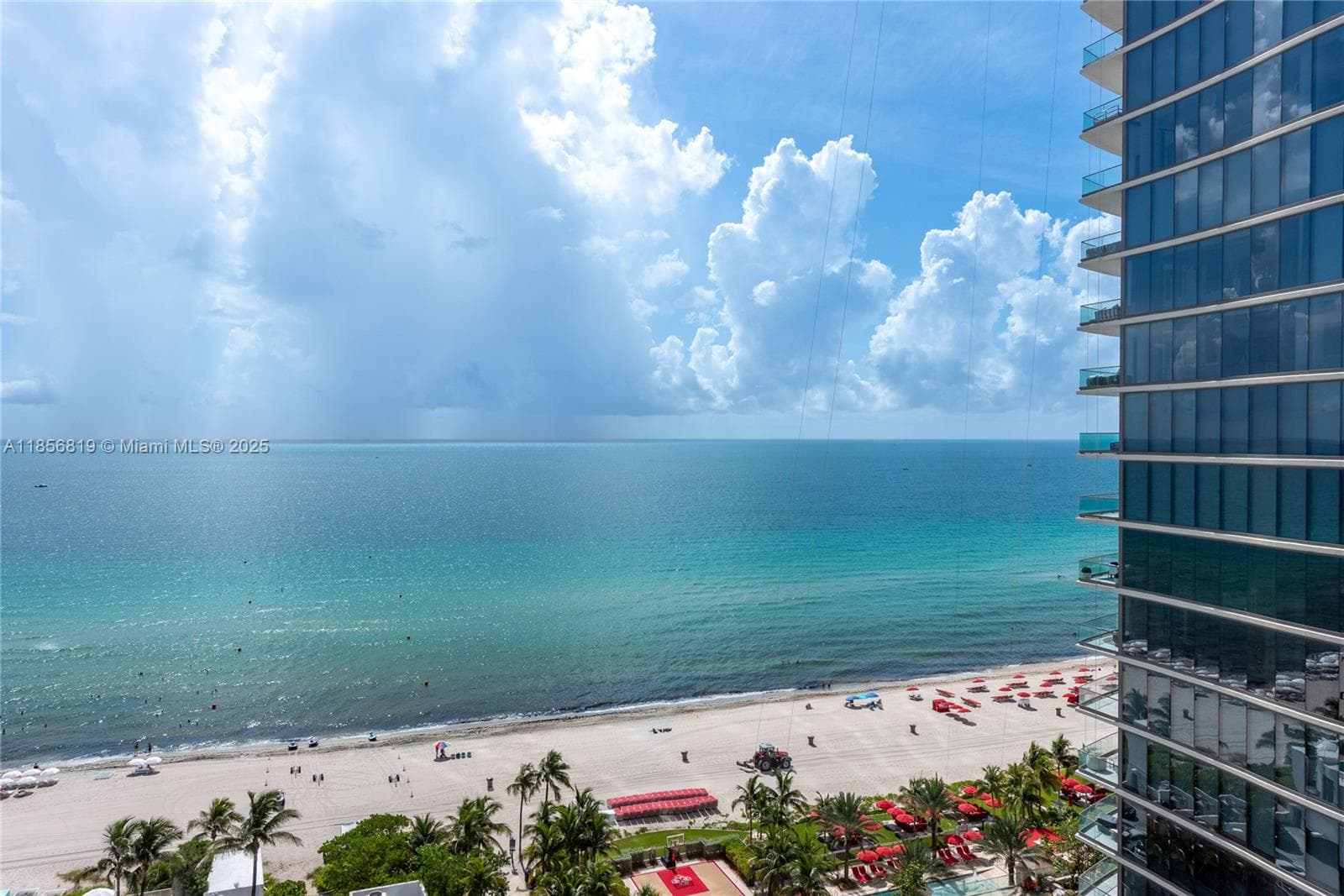 18001 Collins Ave 1214- 1215 photo 3