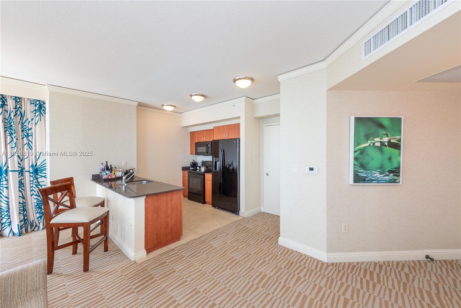 18001 Collins Ave 1214- 1215 photo 8