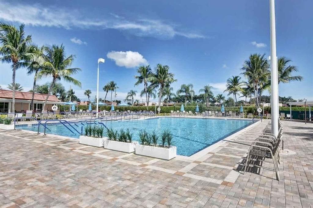 161 Brittany Terrace 161 D photo 19