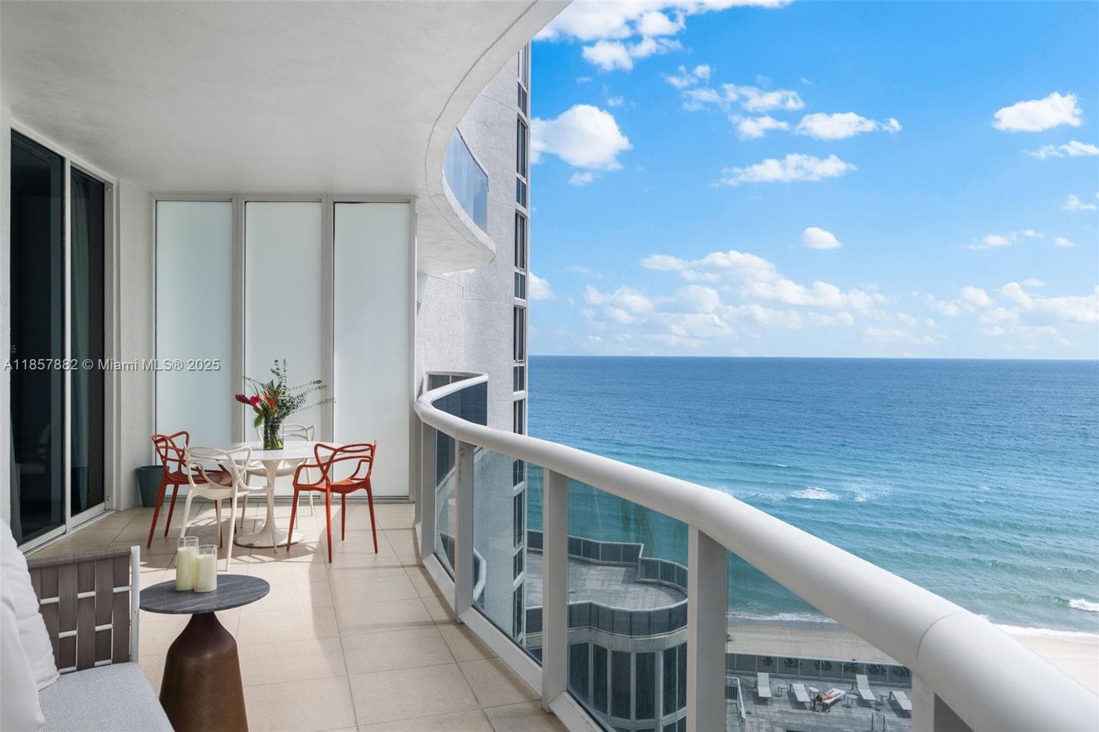 16001 Collins Ave 907 photo 22
