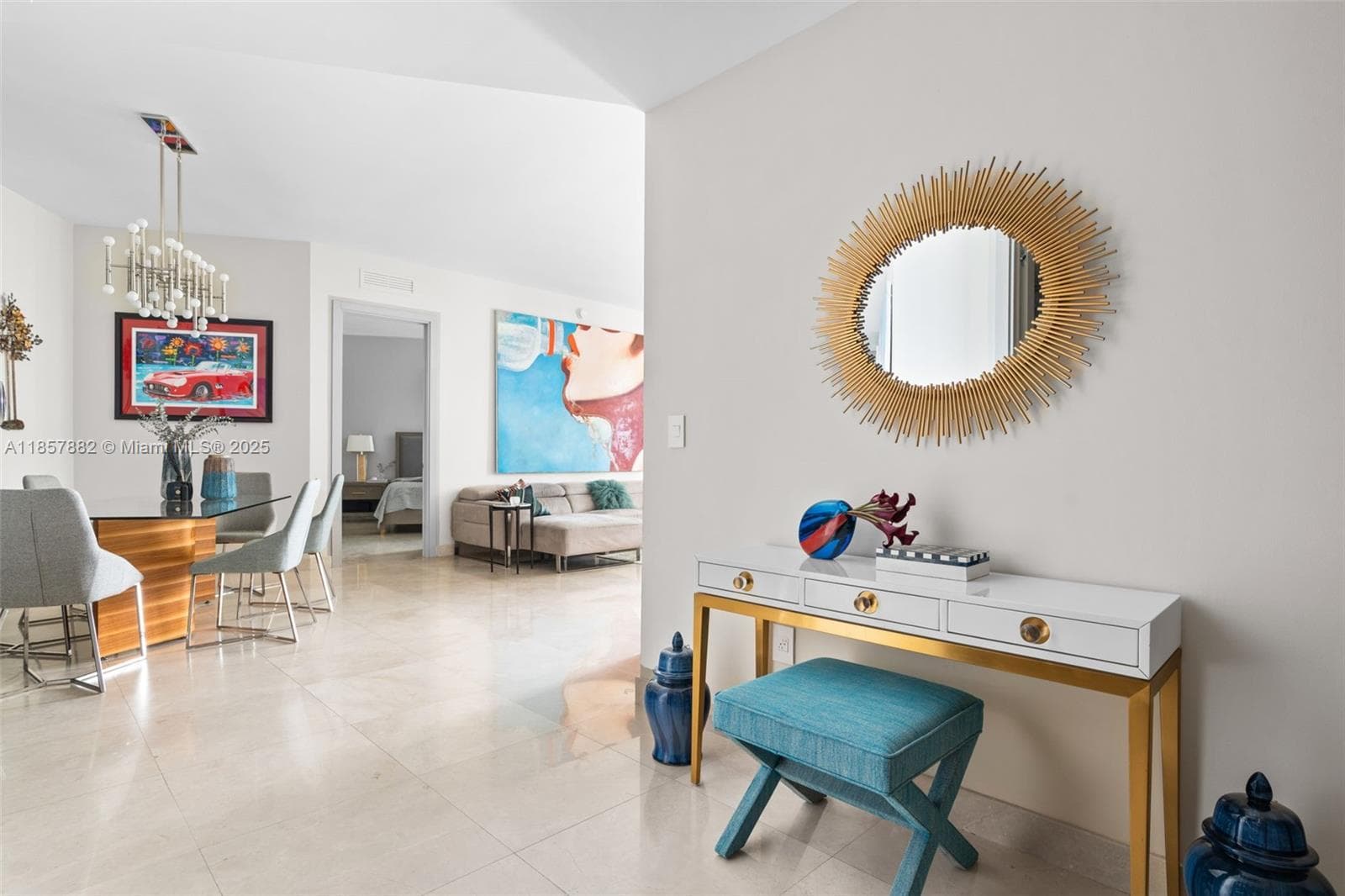 16001 Collins Ave 907 photo 3