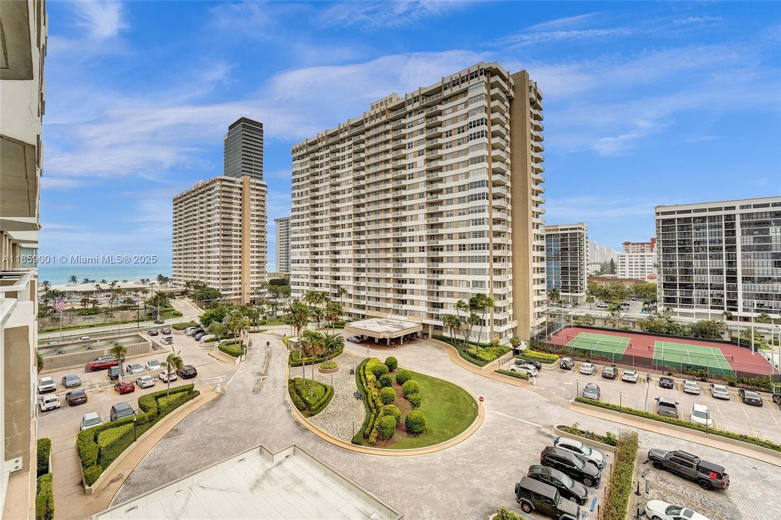 1965 S Ocean Dr 7K photo 1