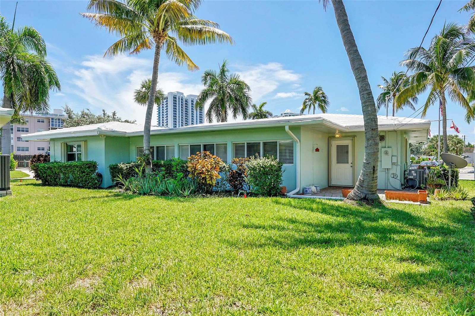 1431 S Ocean Boulevard 74 photo 6