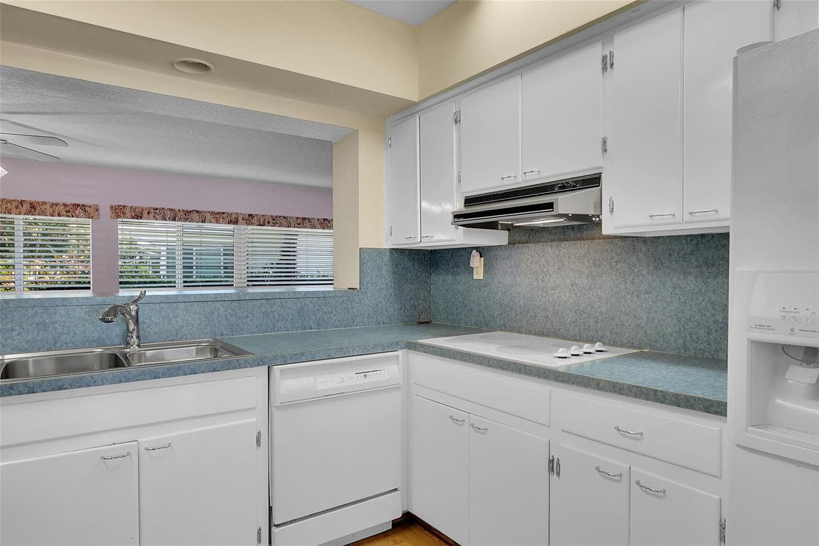 1431 S Ocean Boulevard 74 photo 22