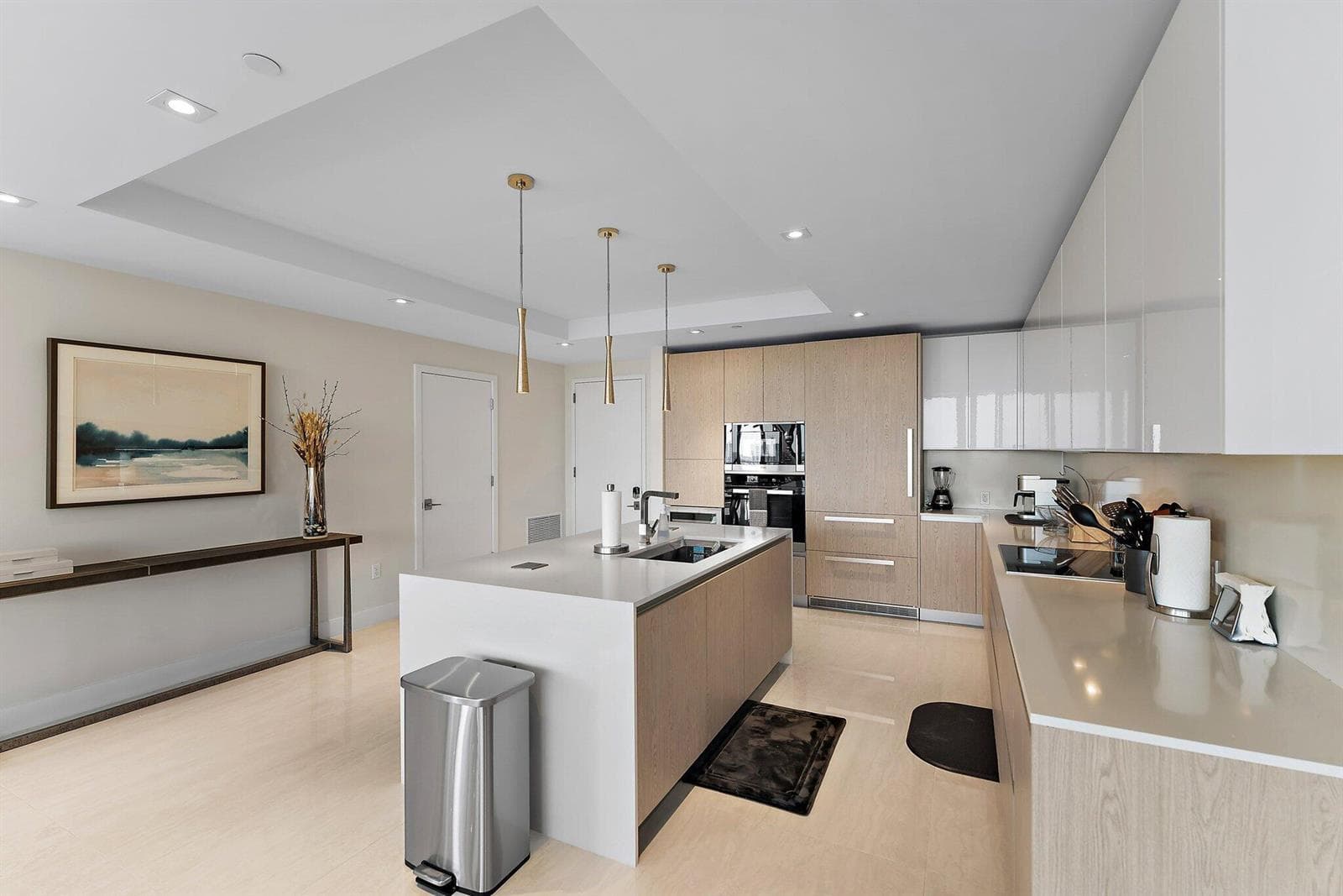 3100 N Ocean Drive 1906 photo 5
