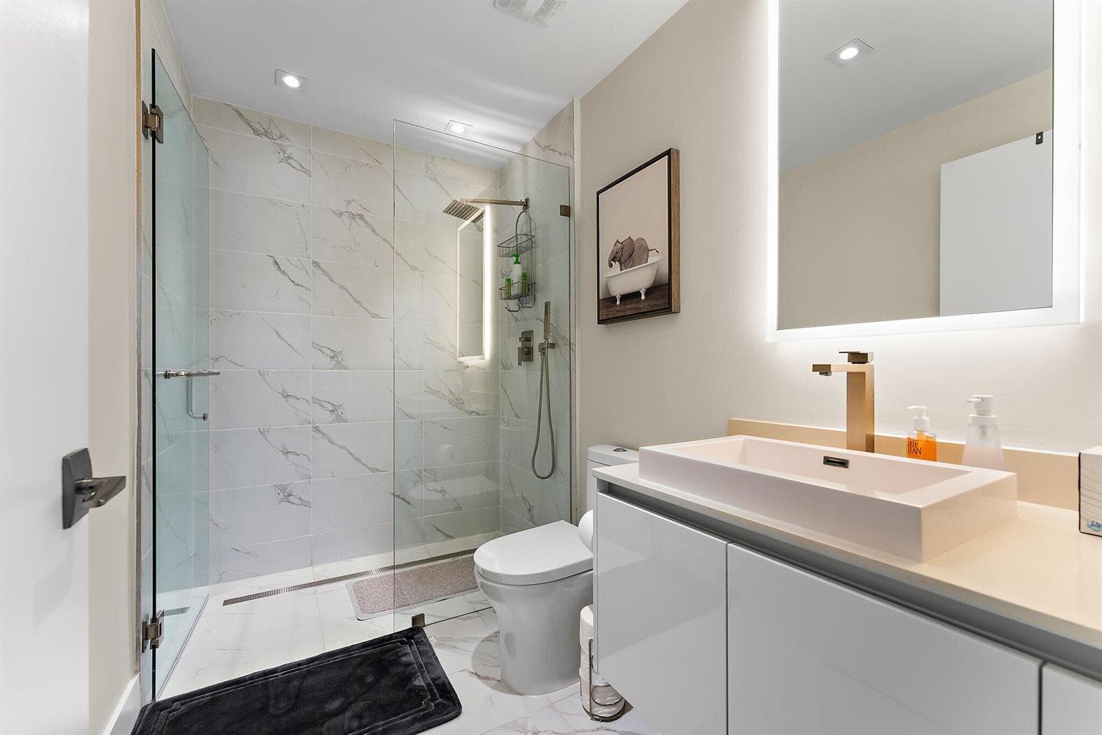 3100 N Ocean Drive 1906 photo 24