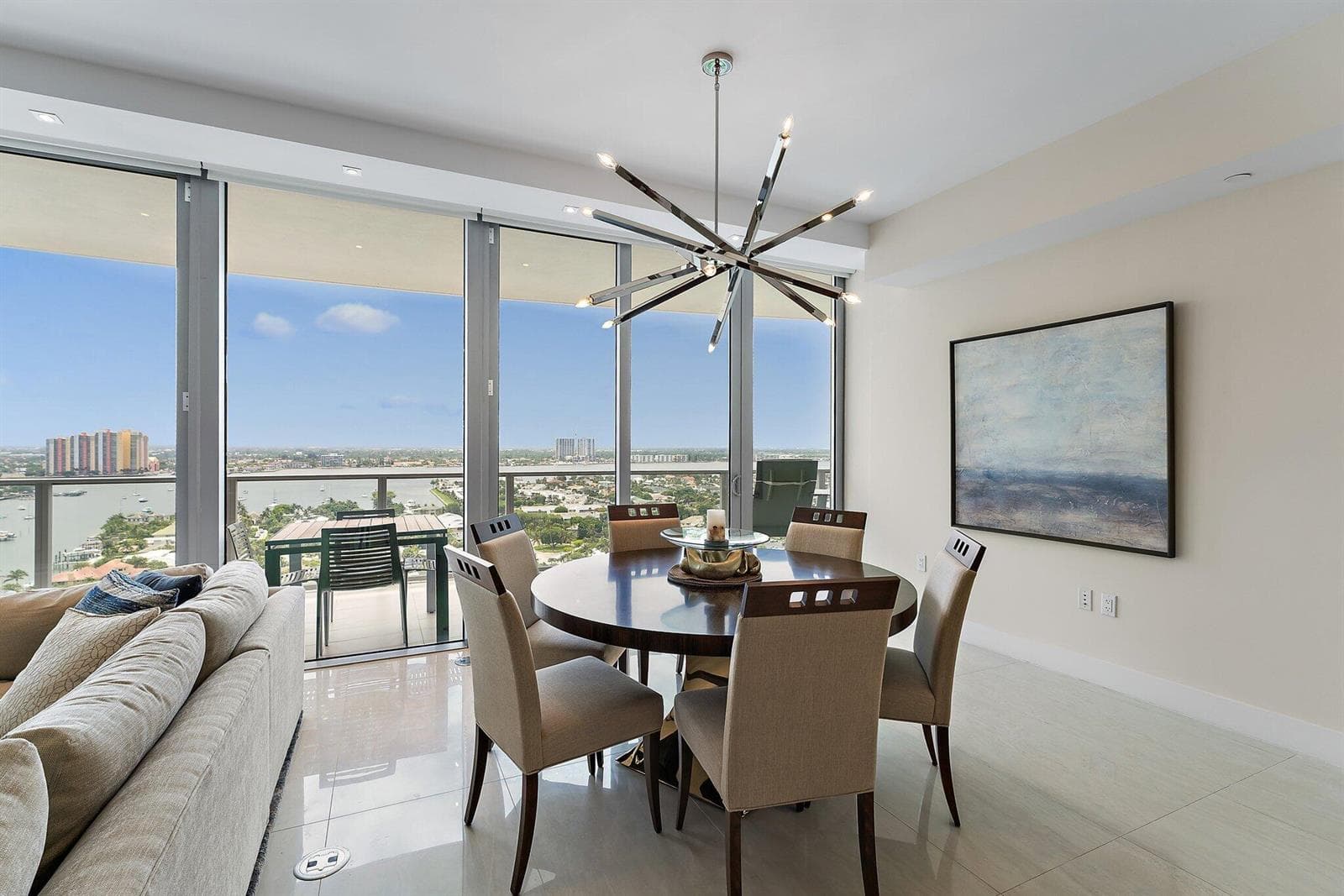 3100 N Ocean Drive 1906 photo 11